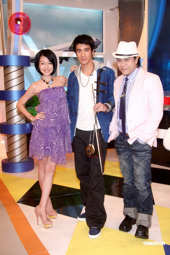 王力宏因舒淇三年拒康熙 小s压力大躺地上(图