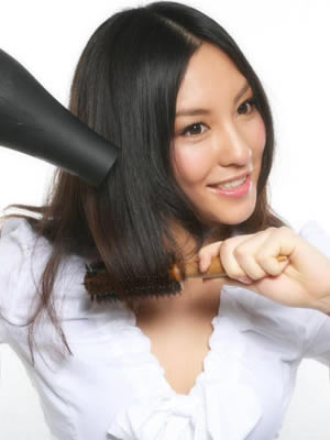 5种护发方法让发型越来越丑(图)-<em>头发</em>,美女,毛鳞