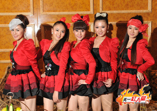 中国第一组合"青春美少女"26日在宁波举办歌友会
