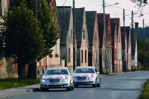 路推荐:车轮上的世界-车辆,天然桥,停车,租车,自