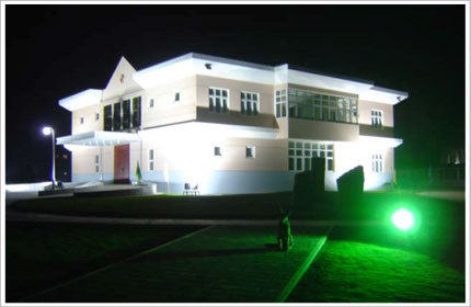 中国驻世界各国使领馆(组图)-中国大使馆,使领