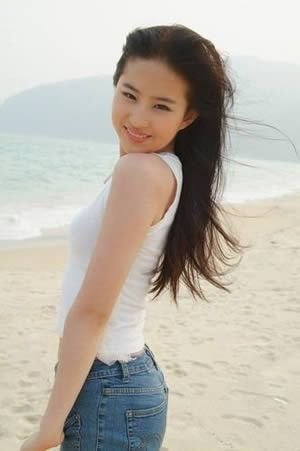 拥有丰满上围的<em>娃娃脸</em>女星(组图)-陈乔恩,台湾