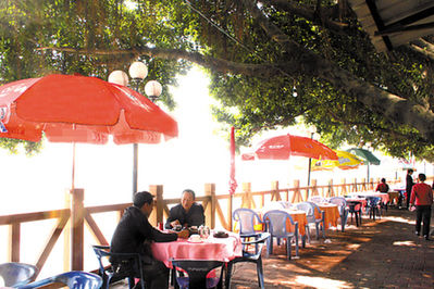 仑头江畔,美食风情-仑头村,风情,美食,海鲜城,面