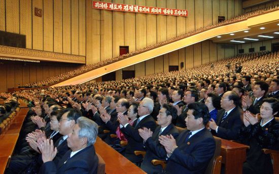 ��������ͨѶ��12��23���ṩ����Ƭ��ʾ�����ʵ�����ƽ���������뱨���ᣬ������������������������������ƽ��˵��������˵����ַ����ʵ�½�������������ʽ���������ԥ�ؼ�������ǿ�����Ĵ�������»���/������