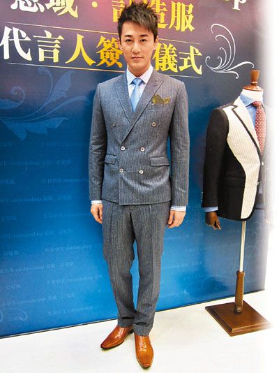 林峰呼吁勿再骚扰家人 否认引荐堂妹及整容借