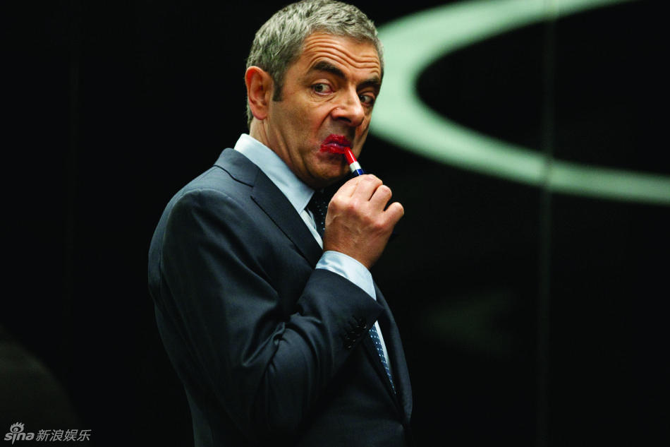 高清组图:《憨豆特工2》澳门取景 阿特金森再