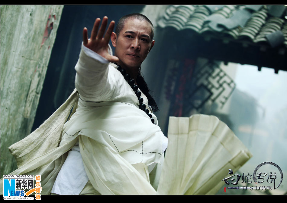 《白蛇传说》法海造型曝光 李连杰成 黑白双煞