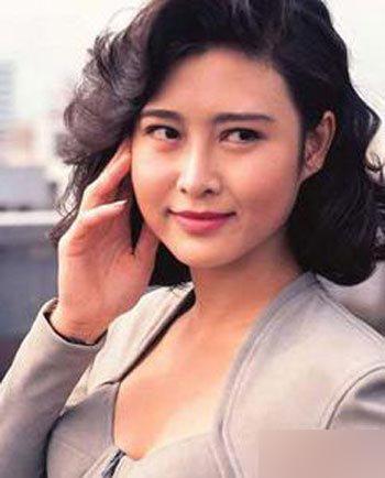 揭港台<em>男女</em>艳星们的传奇经历-XX,火玫瑰,五通
