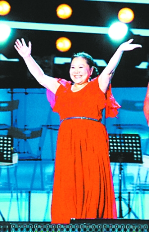 达人秀吸金3000万冠亚军商演签约打白板-卓君