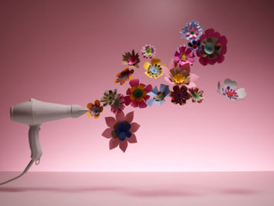 擦手纸PK烘手机谁是天使\/图-擦手纸,烘手机,P