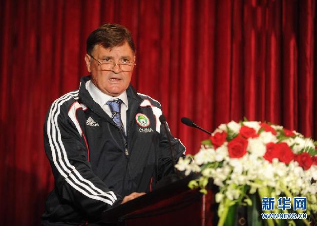 专访卡马乔:自信能带队打入巴西世界杯-卡马乔