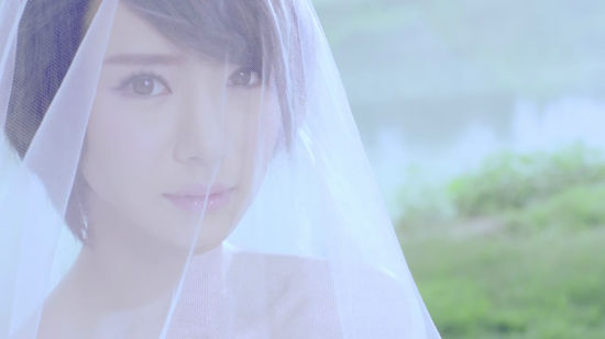 戚薇新单曲mv片花曝光 上演催泪女同恋(图)-