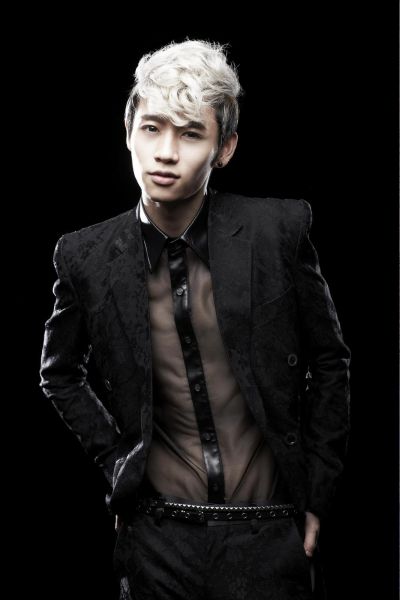 魏晨登上韩国音乐节目打歌 天娱CJ集团联手打