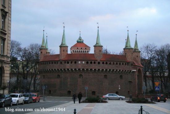 漫步波兰皇道 感受克拉科夫古城前世今生(组图