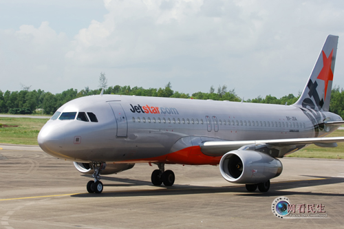 宁波至新加坡首条国际航线通航 每周三个航班