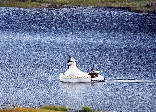谢娜张杰在香格里拉幸福完婚