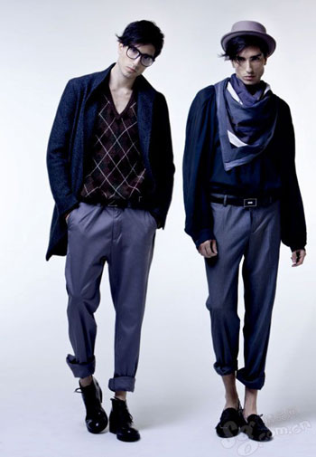 灰色 男装当仁不让的头号焦点-棒<em>针毛衣</em>,Etam