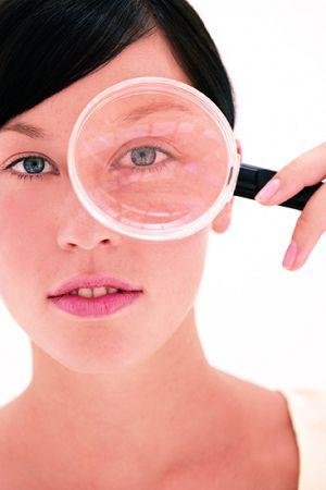 产后新妈妈小心近视假变真-妈妈,假性近视,真性