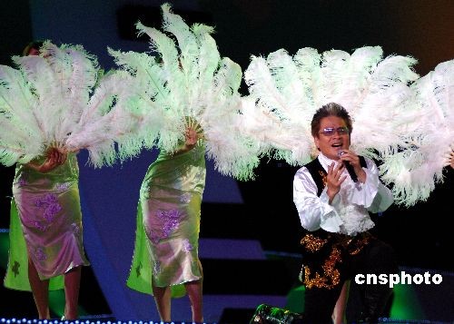 高凌风<em>整容前后</em>_高凌风整容前<em>照片</em>_高凌风微