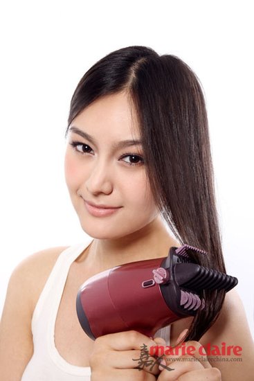 偷窥美发难搞武器 一学就会(组图)-<em>头发</em>,卷发梳