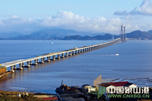 象山港大桥:长虹待卧波