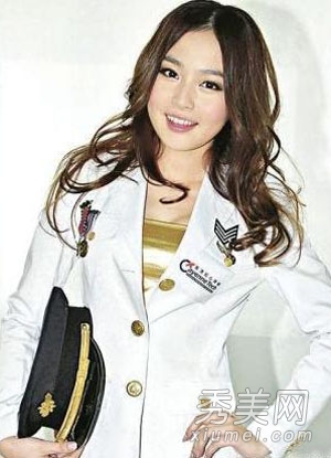 2011年爆红的10大性感嫩模-邓建国,李蕴,汪小