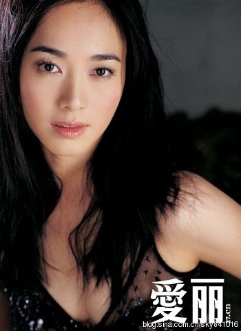 秘密嫁给大亨的十大性感女星(组图)-奶茶,嫁入