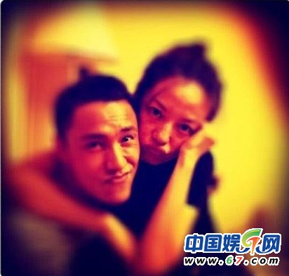 赵薇黄有龙海量私密照 两人相亲一见钟情-birk