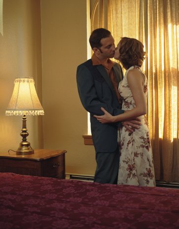 哪个年龄男女最禁不住出轨诱惑-女人,男女,夫妻