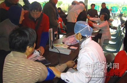 宁波医改水平浙江省领先 加快解决“看病难、看病贵”