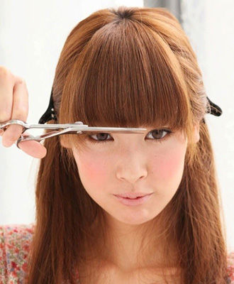 5步修剪技巧<em>剪</em>出沙龙级自然<em>刘海</em>-<em>刘海</em>,修剪,沙