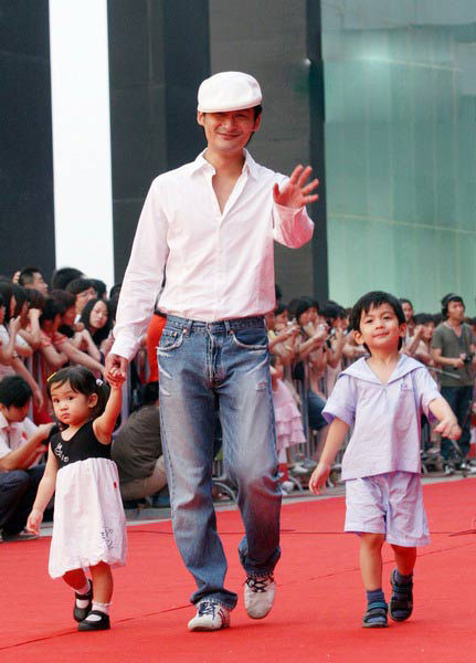 潘长江老婆个人资料 2589001_349474.jpg