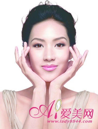 脸上长痘痘 黄瓜敷脸巧去痘印(组图)-小黄瓜,马