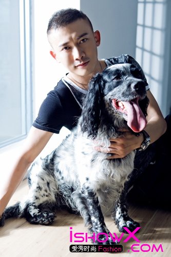 圆脸男生剪什么发型+适合圆脸男生的短发发型