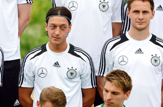 欧媒预测欧洲杯:德国夺冠意大利沉沦 本泽马金