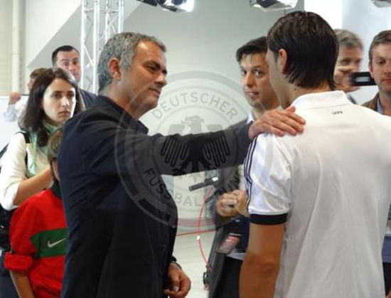 穆里尼奥:葡萄牙C罗≠皇马C罗 德国MVP是皇