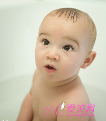 别 幼儿急疹有特征(组图)-幼儿急疹,疹子,发疹性