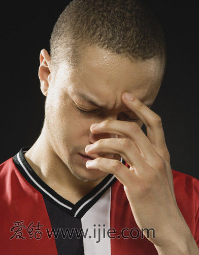 警惕男人婚前恐惧症-恐惧症,期待履行,易激惹,