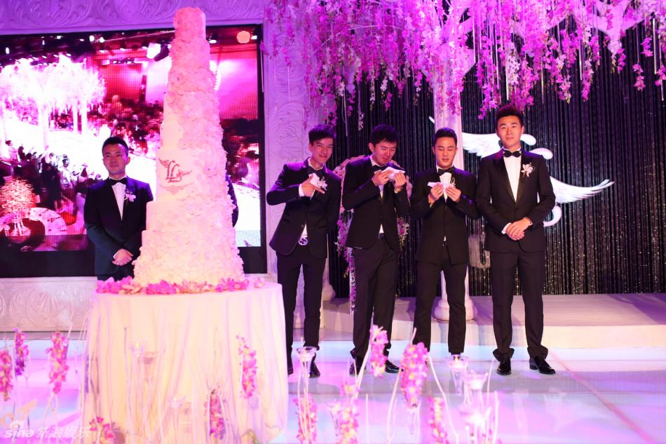 贾乃亮李小璐唯美婚礼现场直击(组图)