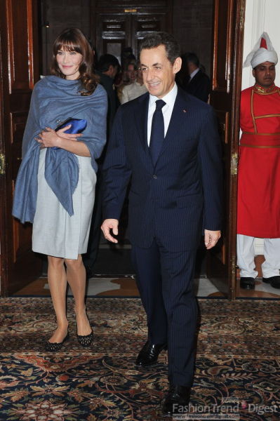 历年来法国第一夫人时尚造型(图)-吕尼,卡拉-布