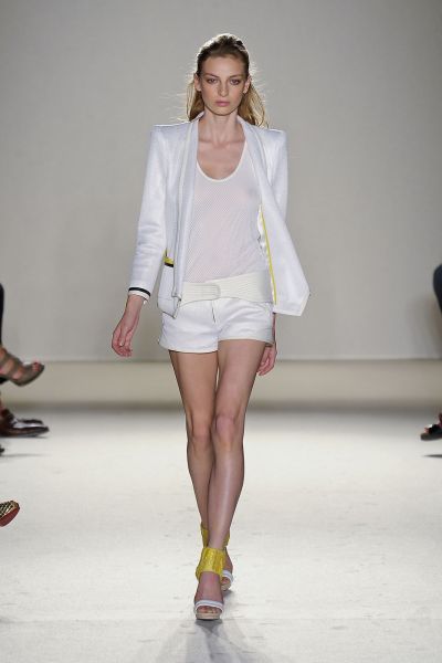 美腿比例 上班族<em>如何穿短裤</em>-OL,美腿,<em>穿短裤</em>,性