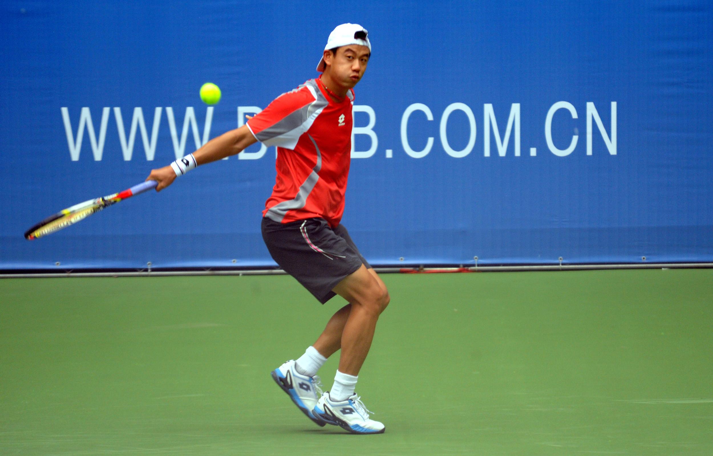 运动员比赛正酣-鄞州,网球