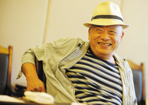 知名艺人凌峰谈妻子贺顺顺嫁到台湾后的生活