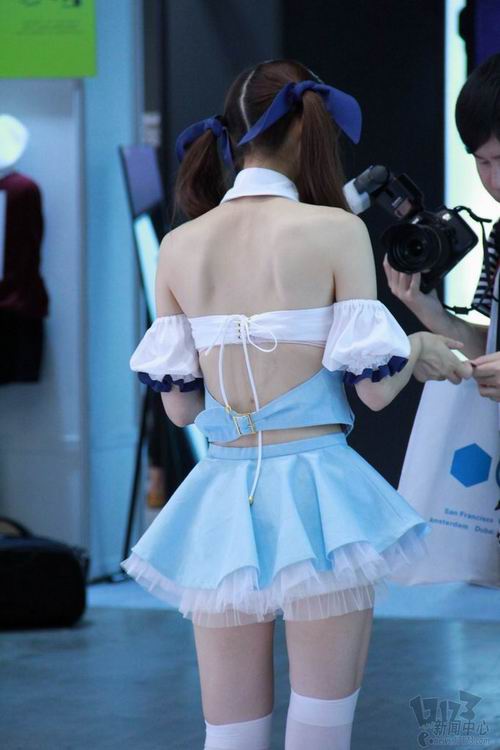 <em>丝袜女仆</em>全都有!TGS展区极品妹子背影第1弹_