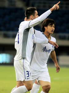 中超-尤万西奇点球绝杀 泰达主场1-0险胜10人