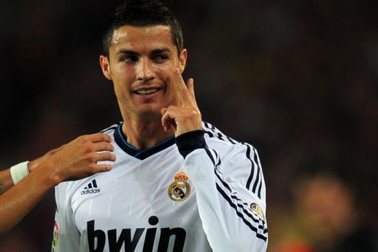 c罗v字新发型包含两层含义 和平背后还有更深