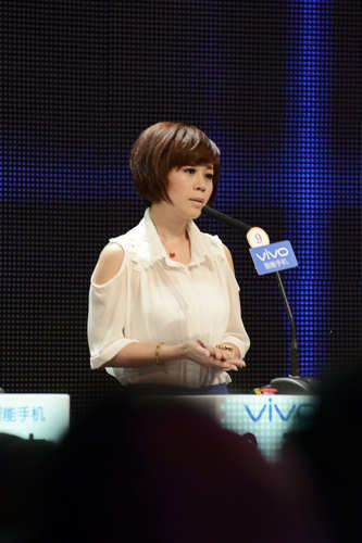 女嘉宾现实引争议-孟非,编剧,微博,住房,嘉宾,非诚勿扰