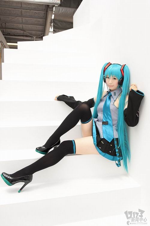 肉的很性感!<em>日本</em>极品<em>妹纸</em>送福利深度<em>诱惑</em>COS