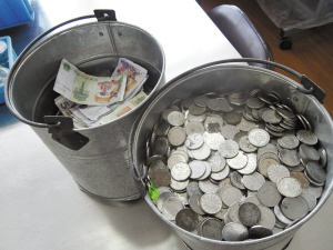 余姚城乡公交线路 8个月收到假硬币过万枚