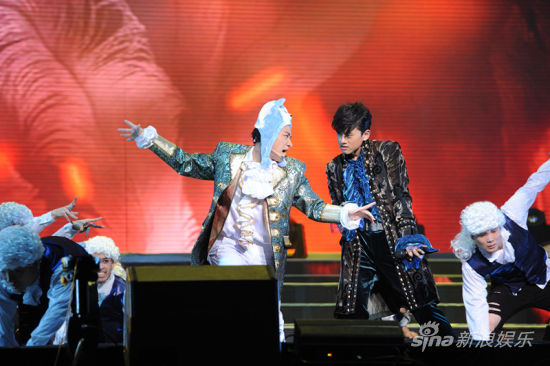 张杰深圳演唱会11日湖南台播出 变身Rihanna-